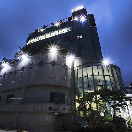 Jumunjin Hotel Gangneung Bagian luar foto