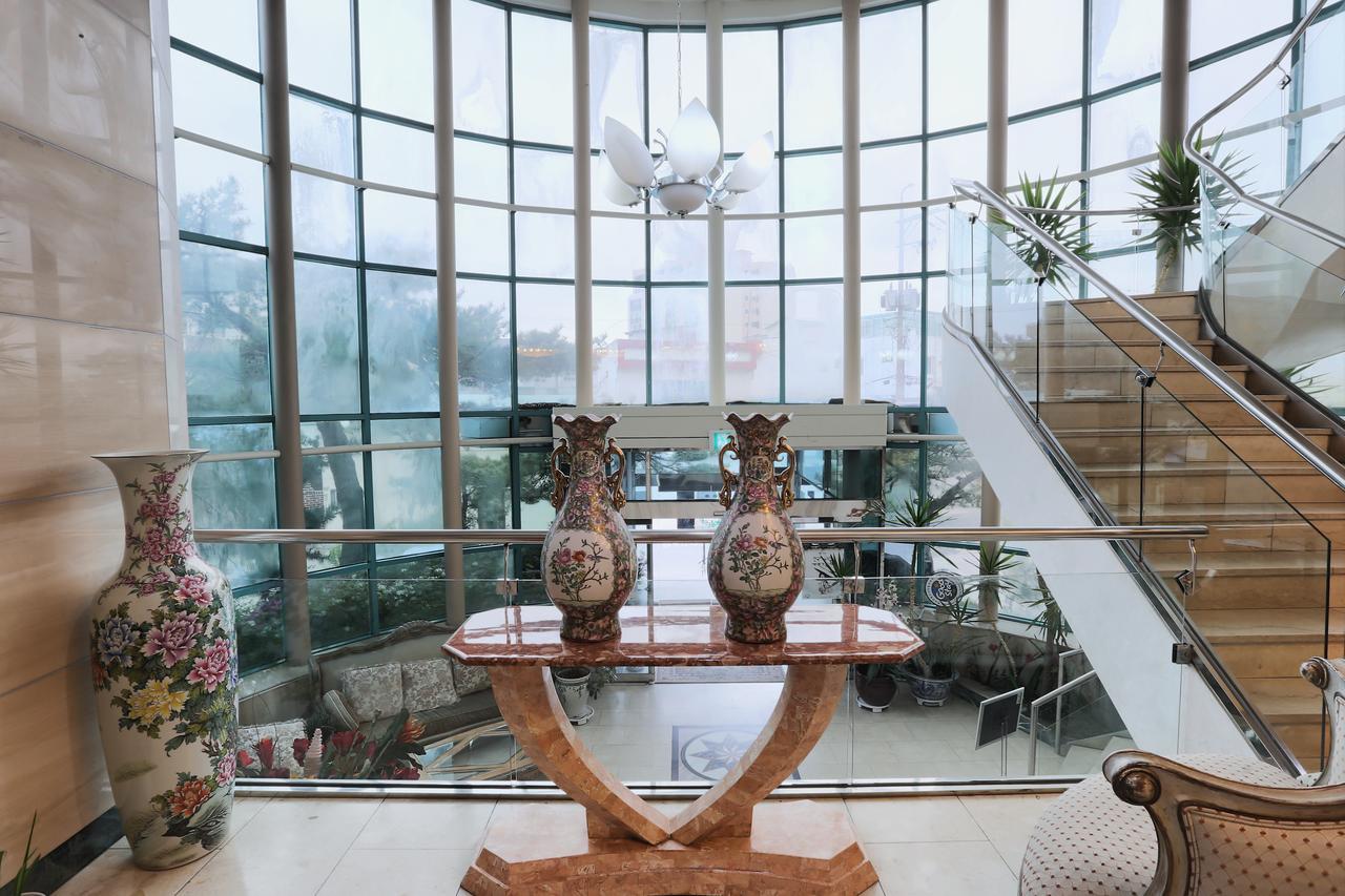 Jumunjin Hotel Gangneung Bagian luar foto
